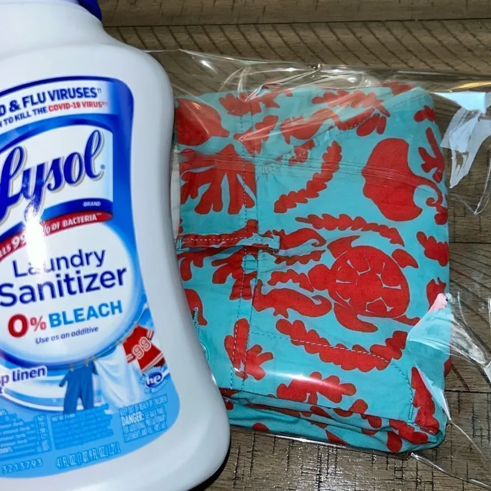 Lilly Pulitzer coral 🪸